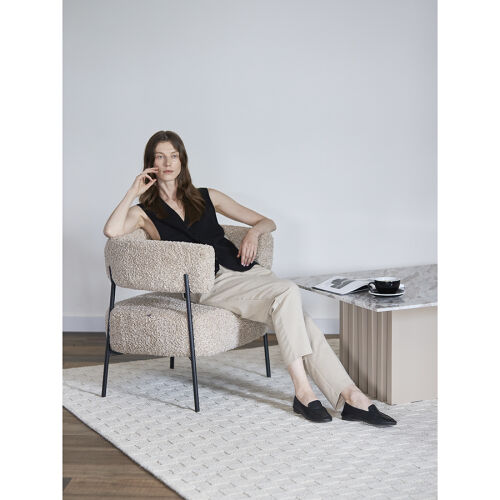 Кресло hugme, букле, миндальное молоко 3