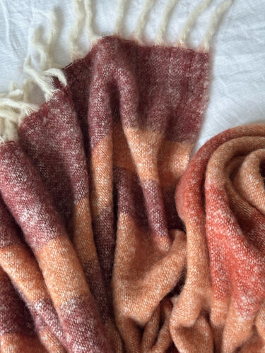 Плед мохеровый over horizon терракотового цвета из коллекции tre 2