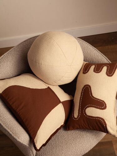 Подушка декоративная sand sphere из коллекции essential, D28 см 1