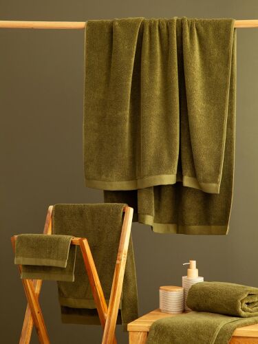 Полотенце банное оливкового цвета из коллекции essential, 90х150 2