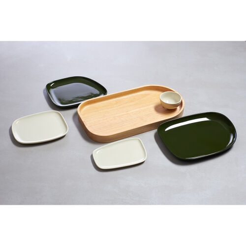 Набор из 5-ти сервировочных тарелок на деревянном подносе sorren 3