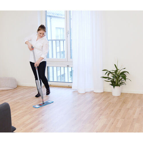 Швабра для мытья пола с распылителем, телескопической ручкой 130 1