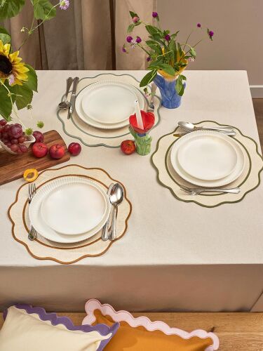 Салфетка под приборы anemone из коллекции trendy ruffles, D38 см 2 Салфетка под приборы anemone из коллекции trendy ruffles, D38 см 2