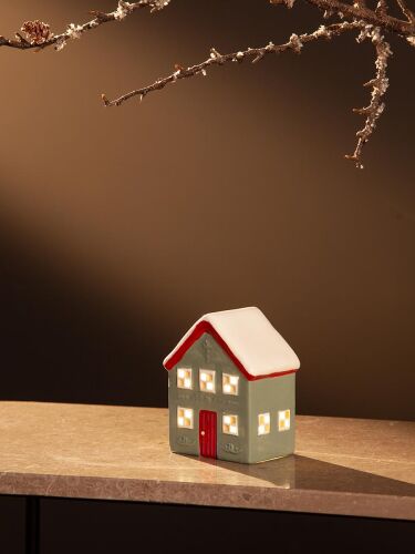 Домик с подсветкой arslev из коллекции new year essential, 11 см 2