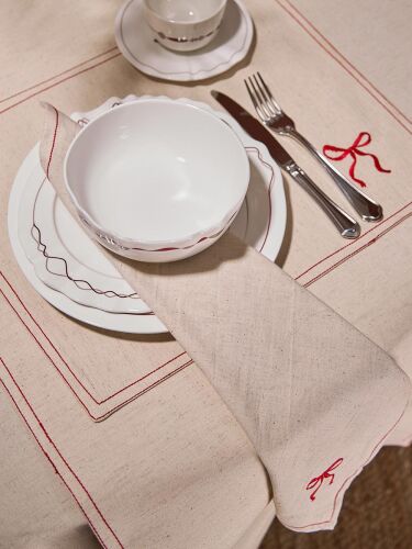 Салфетка сервировочная fancy bows бежевого цвета из коллекции es 3