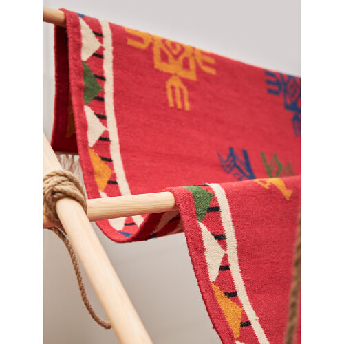 Ковер из шерсти по мотивам чувашских орнаментов из коллекции cul 2