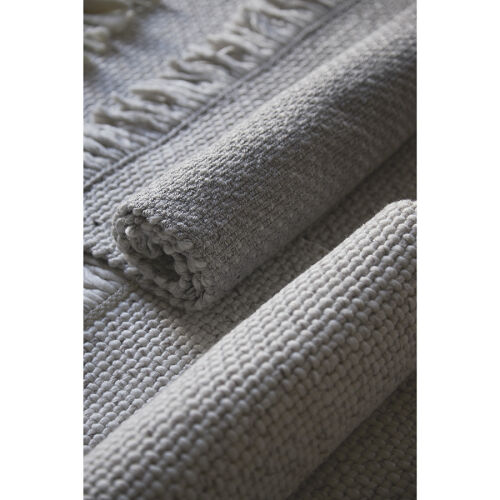 Ковер из переработанного пластика светло-серого цвета из коллекц 6