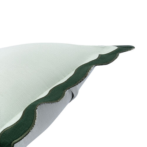 Чехол на подушку с контрастным кантом зеленого цвета из коллекци 7