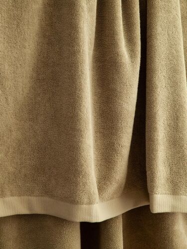 Полотенце банное бежево-серого цвета из коллекции essential, 90х 4