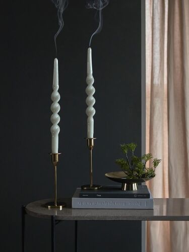 Набор из двух свечей светло-серого цвета из коллекции essential, 3