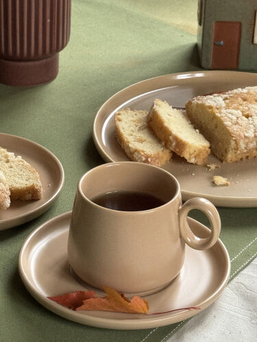 Набор из двух чайных пар бежевого цвета из коллекции essential,  3