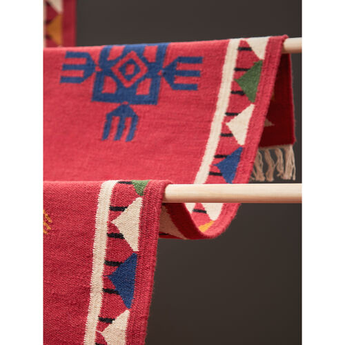 Ковер из шерсти по мотивам чувашских орнаментов из коллекции cul 3