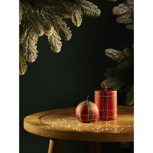 Набор декоративных свечей festive classics из коллекции new year 4 Набор декоративных свечей festive classics из коллекции new year 4