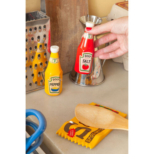 Набор из солонки и перечницы corner shop, ketchup mustard 3 Набор из солонки и перечницы corner shop, ketchup mustard 3