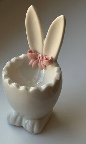 Подставка для яиц magic rabbit из коллекции easter essential 5