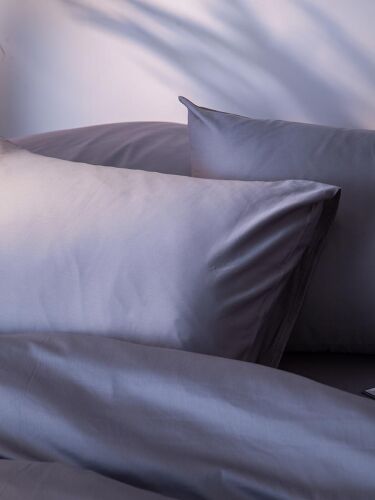 Набор наволочек из премиального сатина светло-серого цвета из ко 4