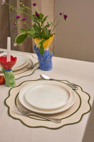 Салфетка под приборы anemone из коллекции trendy ruffles, D38 см 3