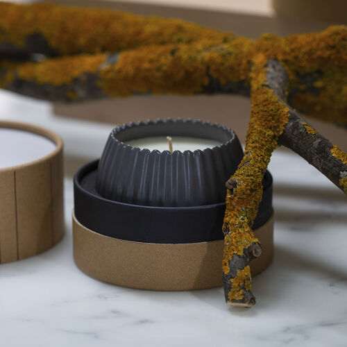 Свеча ароматическая vetiver & black cypress из коллекции edge, с 7 Свеча ароматическая vetiver & black cypress из коллекции edge, с 7