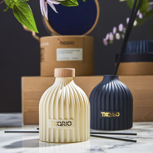 Диффузор ароматический vetiver & black cypress из коллекции edge 7 Диффузор ароматический vetiver & black cypress из коллекции edge 7