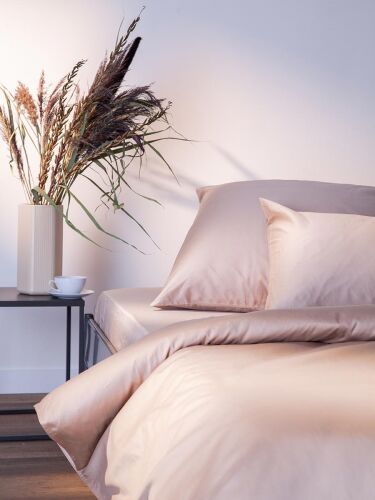 Комплект постельного белья из премиального сатина бежевого цвета 4