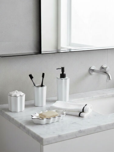 Банка для хранения camellia, белая 3