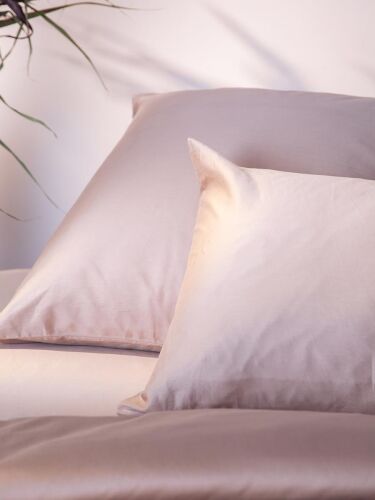 Набор наволочек из премиального сатина бежевого цвета из коллекц 4