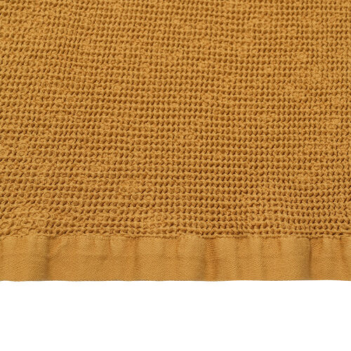 Полотенце банное из умягченной вафли цвета охры из коллекции ess 6