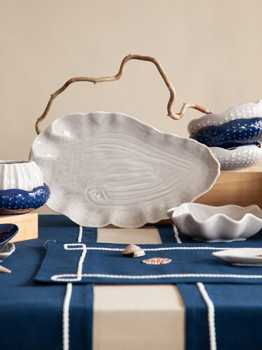 Блюдо сервировочное clams серого цвета из коллекции sea treasure 1