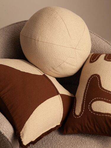 Подушка декоративная sand sphere из коллекции essential, D28 см 3