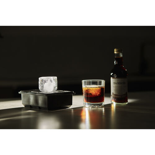 Форма для льда с крышкой ice cubes 12