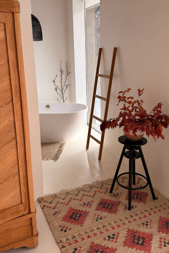 Ковер из джута и шерсти по мотивам башкирских орнаментов из колл 1