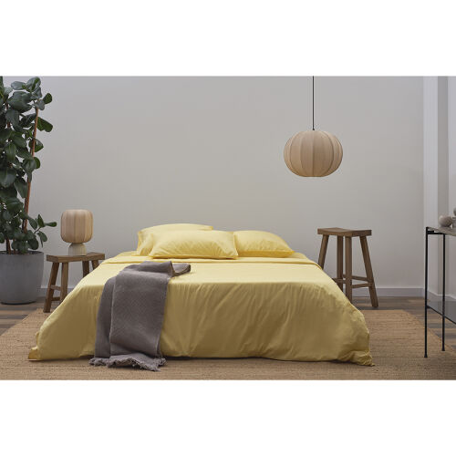 Комплект постельного белья из стираного перкаля светло-желтого ц 2