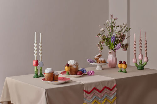 Подсвечник floret красного цвета из коллекции blossom, 18 см 2