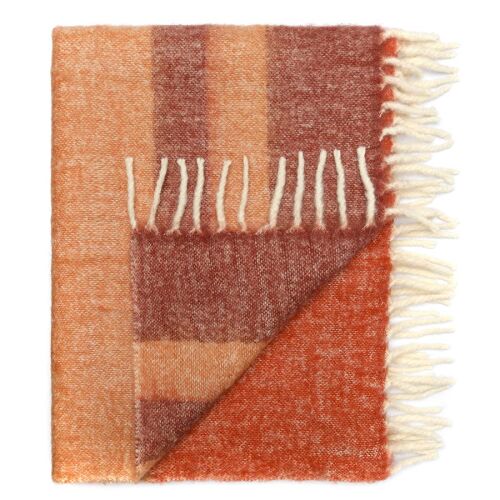 Плед мохеровый over horizon терракотового цвета из коллекции tre 6