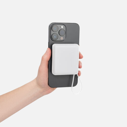 Внешний аккумулятор с подсветкой Ritter PD 10000mAh с функцией б 4 Внешний аккумулятор с подсветкой Ritter PD 10000mAh с функцией б 4
