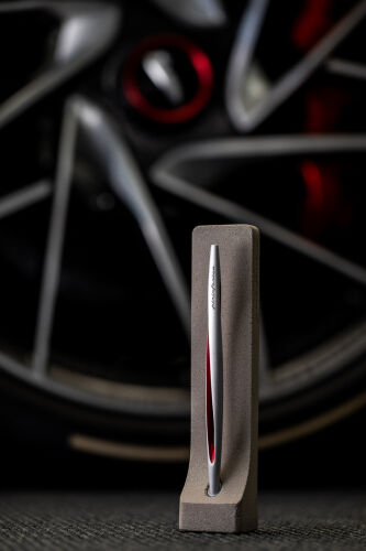 Вечная ручка Pininfarina Aero RED 5 Вечная ручка Pininfarina Aero RED 5
