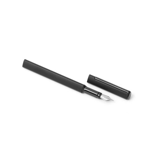 Перьевая ручка PININFARINA PF One BLACK 1 Перьевая ручка PININFARINA PF One BLACK 1