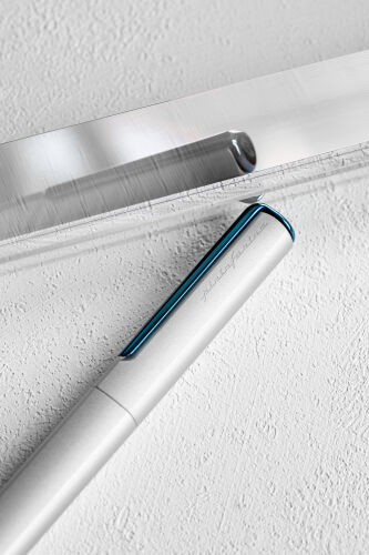 Перьевая ручка PININFARINA PF One SILVER /BLUE 5 Перьевая ручка PININFARINA PF One SILVER /BLUE 5