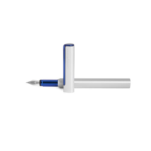 Перьевая ручка PININFARINA PF One SILVER /BLUE 5 Перьевая ручка PININFARINA PF One SILVER /BLUE 5
