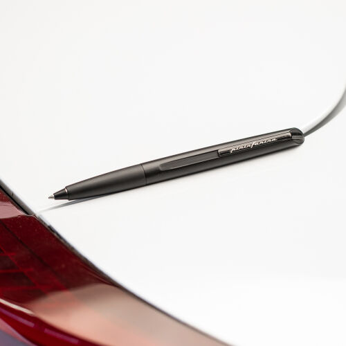 Роллер PININFARINA PF Two BLACK 1 Роллер PININFARINA PF Two BLACK 1