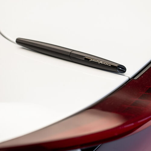 Роллер PININFARINA PF Two BLACK 2 Роллер PININFARINA PF Two BLACK 2