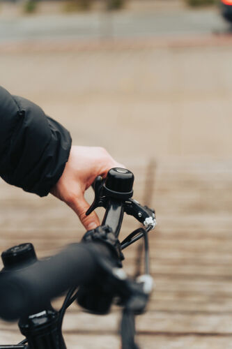 Велосипедный звонок Pedalfinder с технологией Find My 3