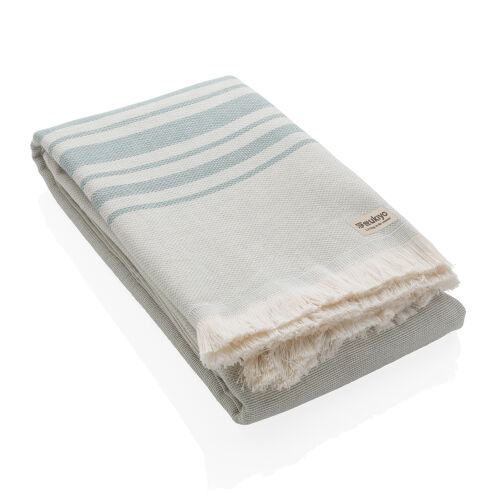 Накидка Ukiyo Yumiko из переработанного хлопка AWARE™, 100x180 с 1 Накидка Ukiyo Yumiko из переработанного хлопка AWARE™, 100x180 с 1