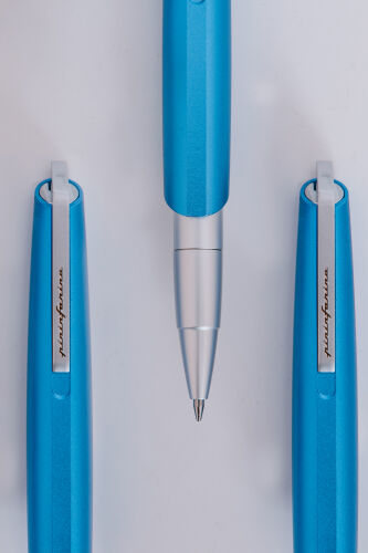 Шариковая ручка Pininfarina PF GO BLUE 5 Шариковая ручка Pininfarina PF GO BLUE 5