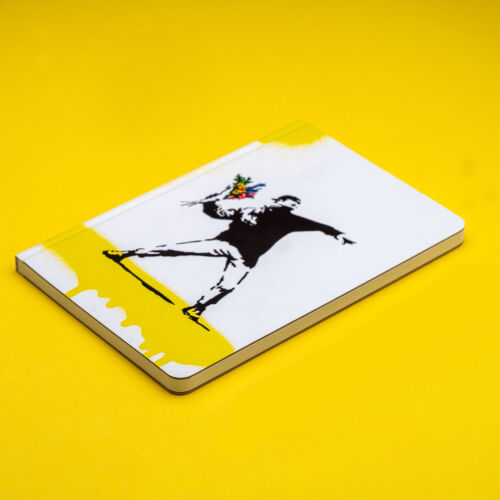 Блокнот линованный Pininfarina Banksy Метатель цветов из каменно 3 Блокнот линованный Pininfarina Banksy Метатель цветов из каменно 3