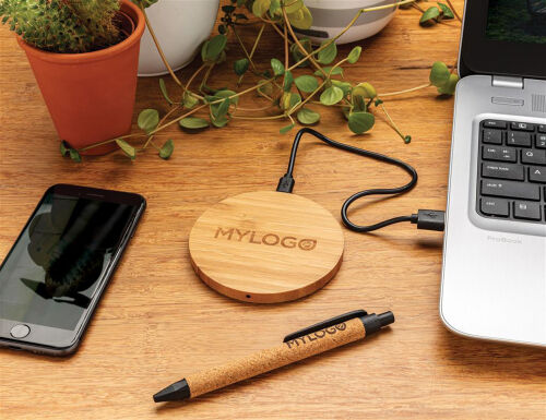 Круглая док-станция Bamboo FSC® для беспроводной зарядки, 5 Вт 4 Круглая док-станция Bamboo FSC® для беспроводной зарядки, 5 Вт 4