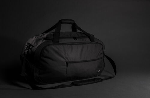 Спортивная сумка Swiss Peak из RPET AWARE™ 2