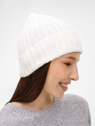Шапка Faculty, белая 4