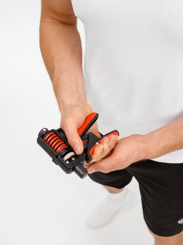 Эспандер кистевой пружинный Motive Power, черный с красным 6