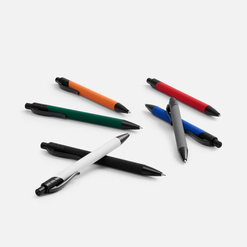 Ручка шариковая Undertone Black Soft Touch, красная 5